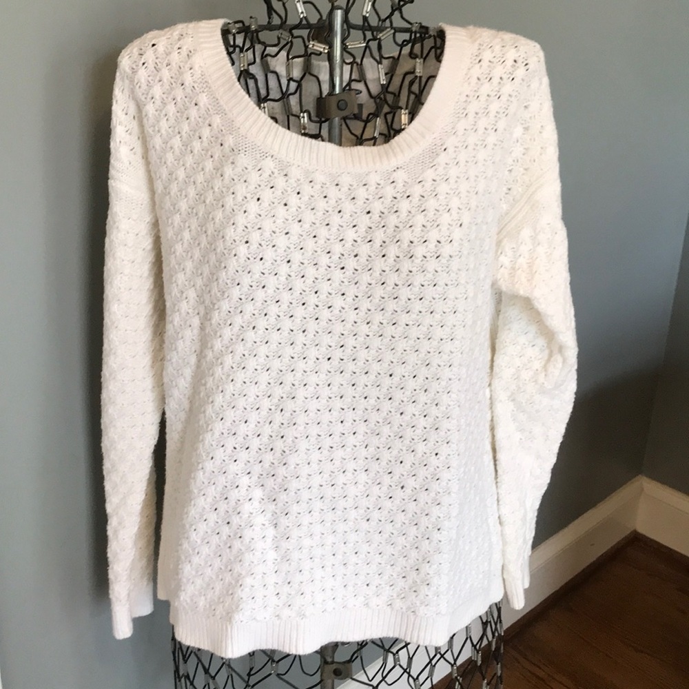 ⭐️ 3/$15: Old Navy Sweater